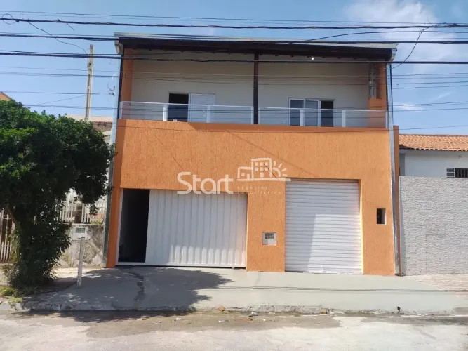 Casa à venda no Bairro Vila União em Campinas-SP