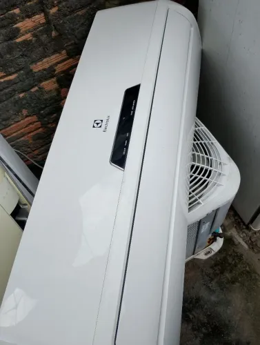 Ar condicionado split 18.000 Eletrolux ecoturbo 