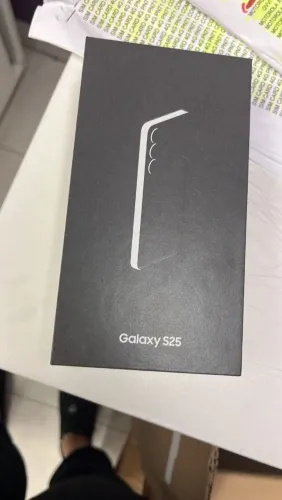 Sansung s25 256Gb