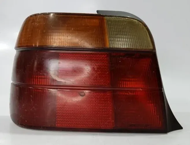 Lanterna Esquerda Bmw 325 328 1992 - 1998