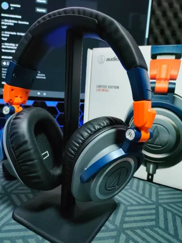 Headphone Audio-Technica ATH-M50x LAB Limited Edition - Estado de Novo + Brinde