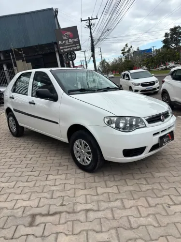 Fiat Palio Celebration 1.0 Fire Flex 8V 4P 2016