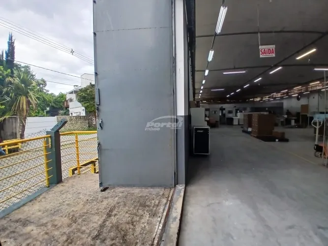 Galpão comercial disponível para locação no Bairro Vila Itoupava, Blumenau SC