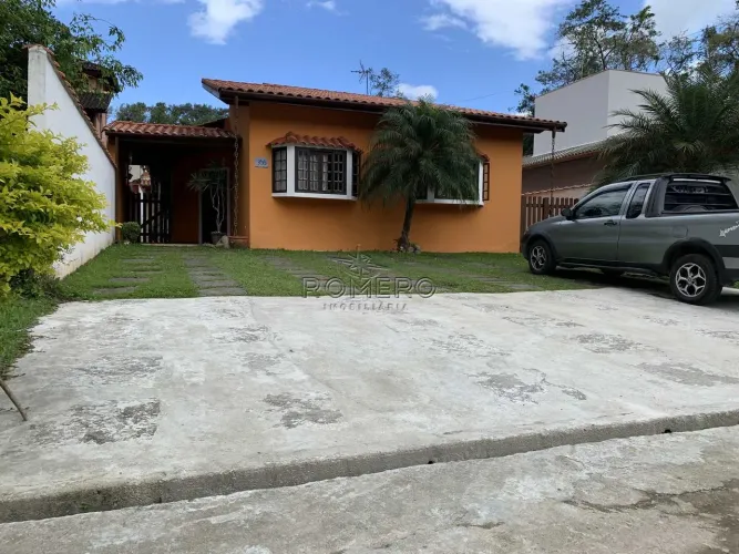 Casa de Condomínio com 5 quartos, Praia da Mococa, Caraguatatuba - R$ 899 mil, Cod: 2196