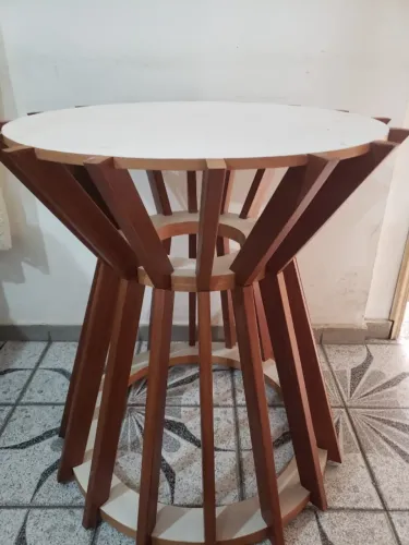 Mesa Redonda Alto Padrão