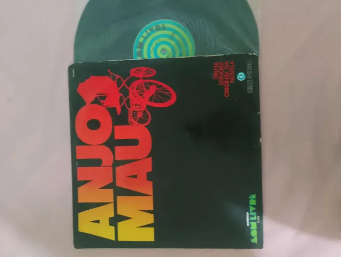 Vinil anjo mau
