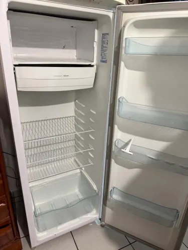 Geladeira Electrolux