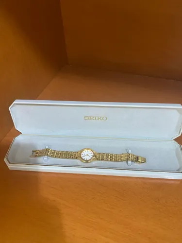 Relógio Feminino Seiko Original + Estojo
