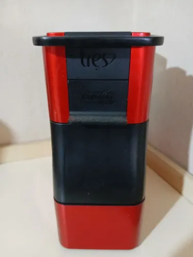 Cafeteira cápsula vermelha 3 Corações 