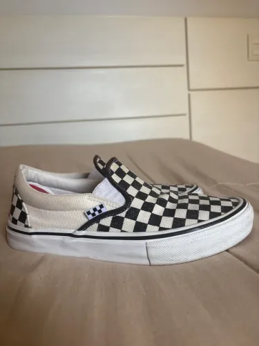 Vans Classic Slip-On Checkerboard ? o clássico Vans xadrez preto e branco.