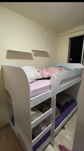 Cama beliche montessoriana 