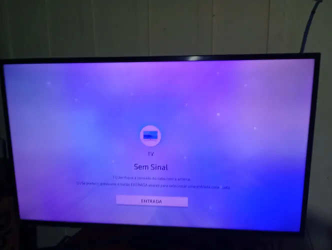 Vendo tv Samsung 40 polegadas 4 k HDR funcionando perfeitamente 