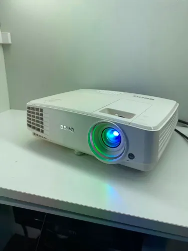 Projetor Benq Completo Com Garantia