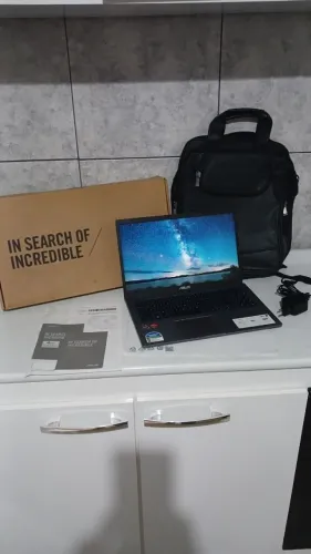 Notebook Azus Ryzen 5 Placa de video