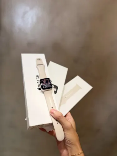 Apple Watch SE (2ª Geração) GPS 40mm - GARANTIA APPLE ATÉ MARÇO