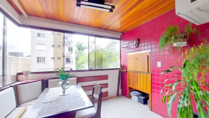Apartamento com 3 dormitórios e 1 box no bairro Passo d'Areia