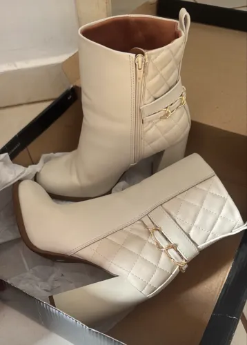 Bota ViZzano
