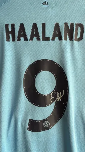 Camisa autografada Haaland certificado internacional Icons 