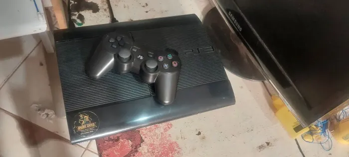Play 3 com jogos .. conservado