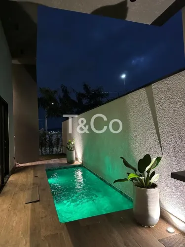 Casa Térrea à Venda com Piscina no Condomínio Terras da Estância Paulínia/SP