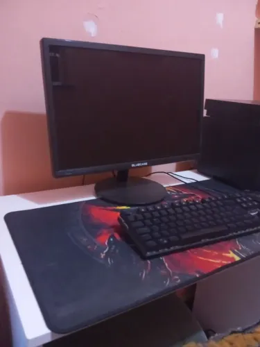 Monitor 19"pol  75hz 