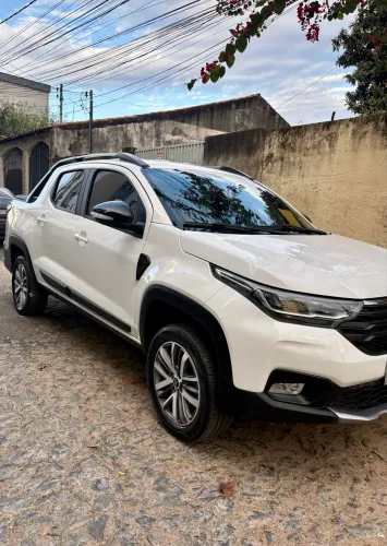Fiat Strada Volcano 1.3 Flex 8V CD 2025