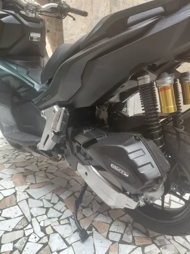 Moto adv