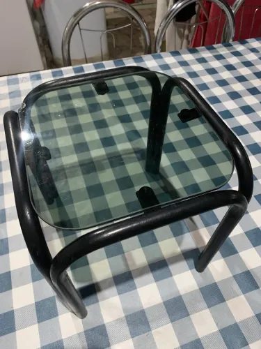 Vendo mesinha