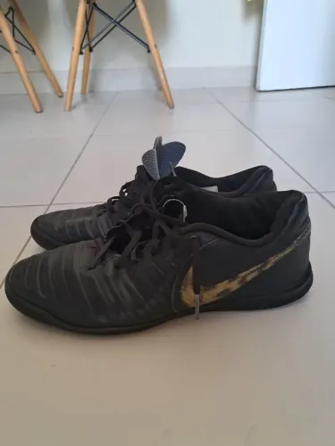 Chuteira Nike Tiempo Legend 7 club IC