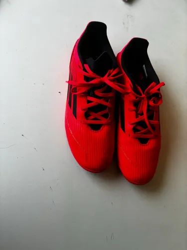 Chuteira Adidas F50 Tamanha 41 Oficial Quase nunca usada