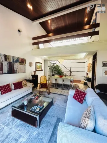 Casa com 3 dormitórios à venda, 260 m² por R$ 3.400.000,00 - Olho D Água - São L