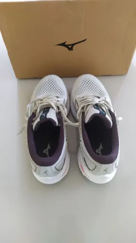 Tênis Corrida Mizuno Proruner 25 n° 40 Pisada Neutra Cor Cinza Claro