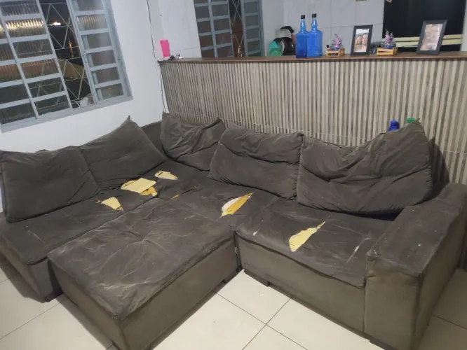Sofá pra reformar e vender oportunidade 