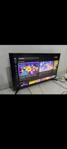 Vendo uma tv Samsung 32 polegadas smart