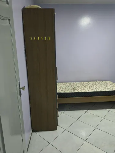 Guarda roupa com cama embutido