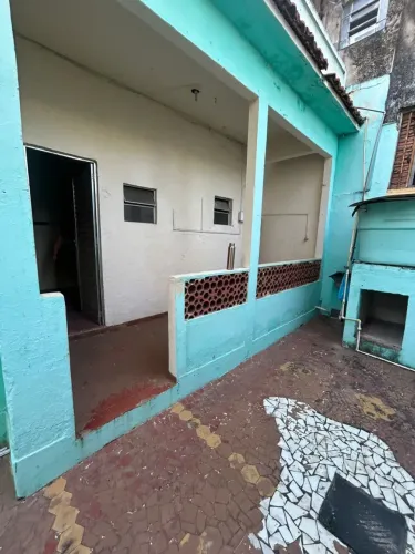 Casa de vila sala um quarto quintal rua Guilhermina bairro Engenho de Dentro Rio de Janei