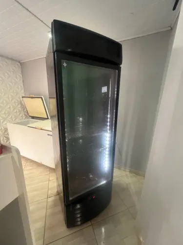 Vendo freezer vertical grande