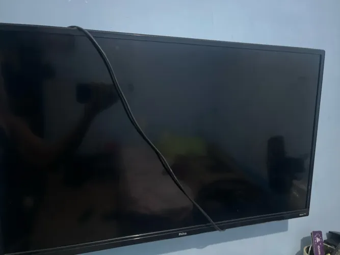 Vendo TV Aoc Philco 32 polegadas OBS: LED QUEIMADO