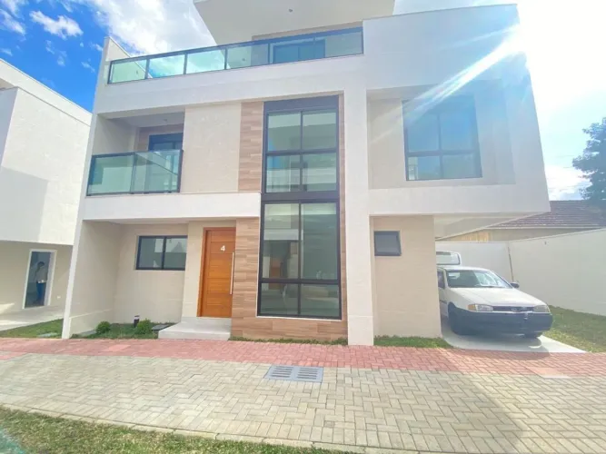 Casa de Condomínio com 3 Quartos, 1 Suíte, 181M², à Venda por R$ 1.050.000,00 - Bom Retiro