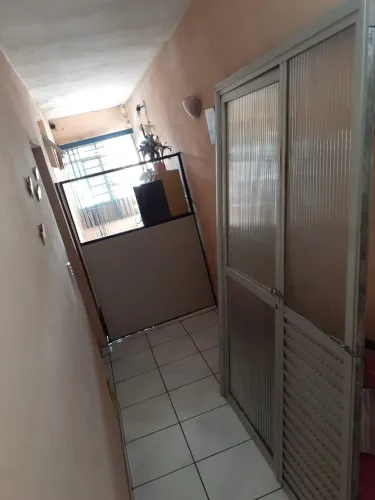Porta e Divisória de Alumínio Maciço
