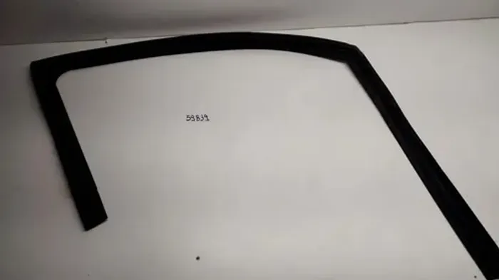 Guarnição Vidro Porta D/d Jac J3 2012