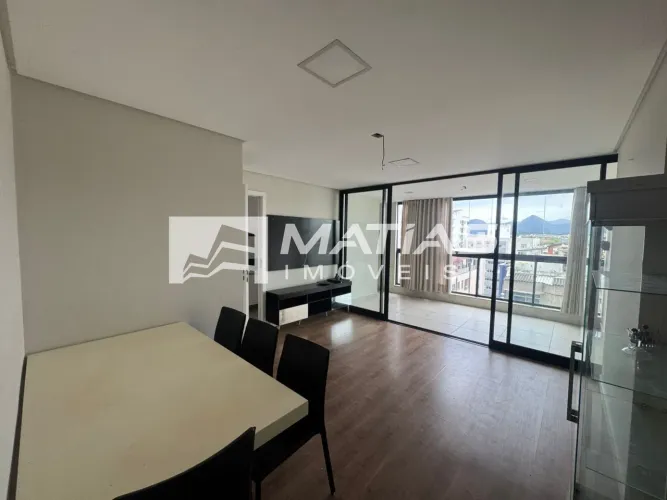 Apartamento para locação na Praia do Morro, Guarapari-ES: 2 quartos, 1 suíte, 1 sala, 2 ba