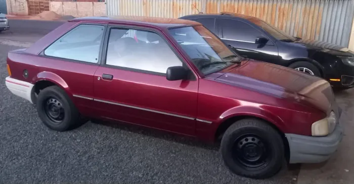 Ford Escort GL 1.6i / 1.6 1992