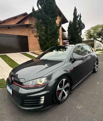 Volkswagen Golf GTI 2.0 TSI 220cv Aut. 2015