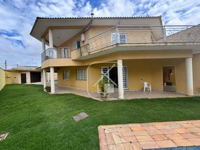 Sobrado com 3 dormitórios à venda, 435 m² por R$ 1.990.000,00 - Itapema - Guararema/SP