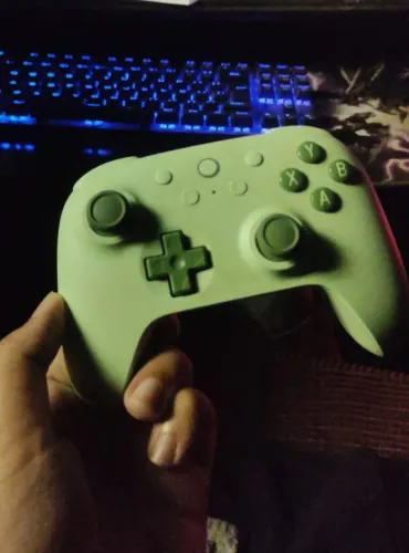 Controle 8Bitdo 2C Últimate Wireless