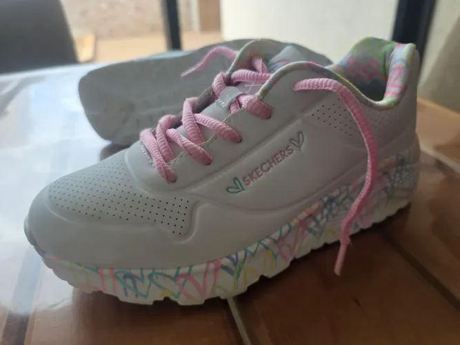 Skechers Tênis feminino Uno Lite-Lovely Luv 314976l (criança número 31)