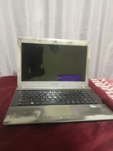 notebook Samsung para retirada de peças