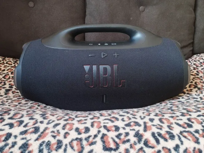 CAIXA DE SOM JBL BOOMBOX 4