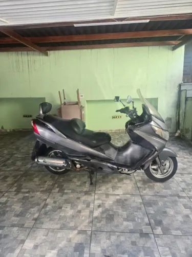 Vende-se burgman 400
